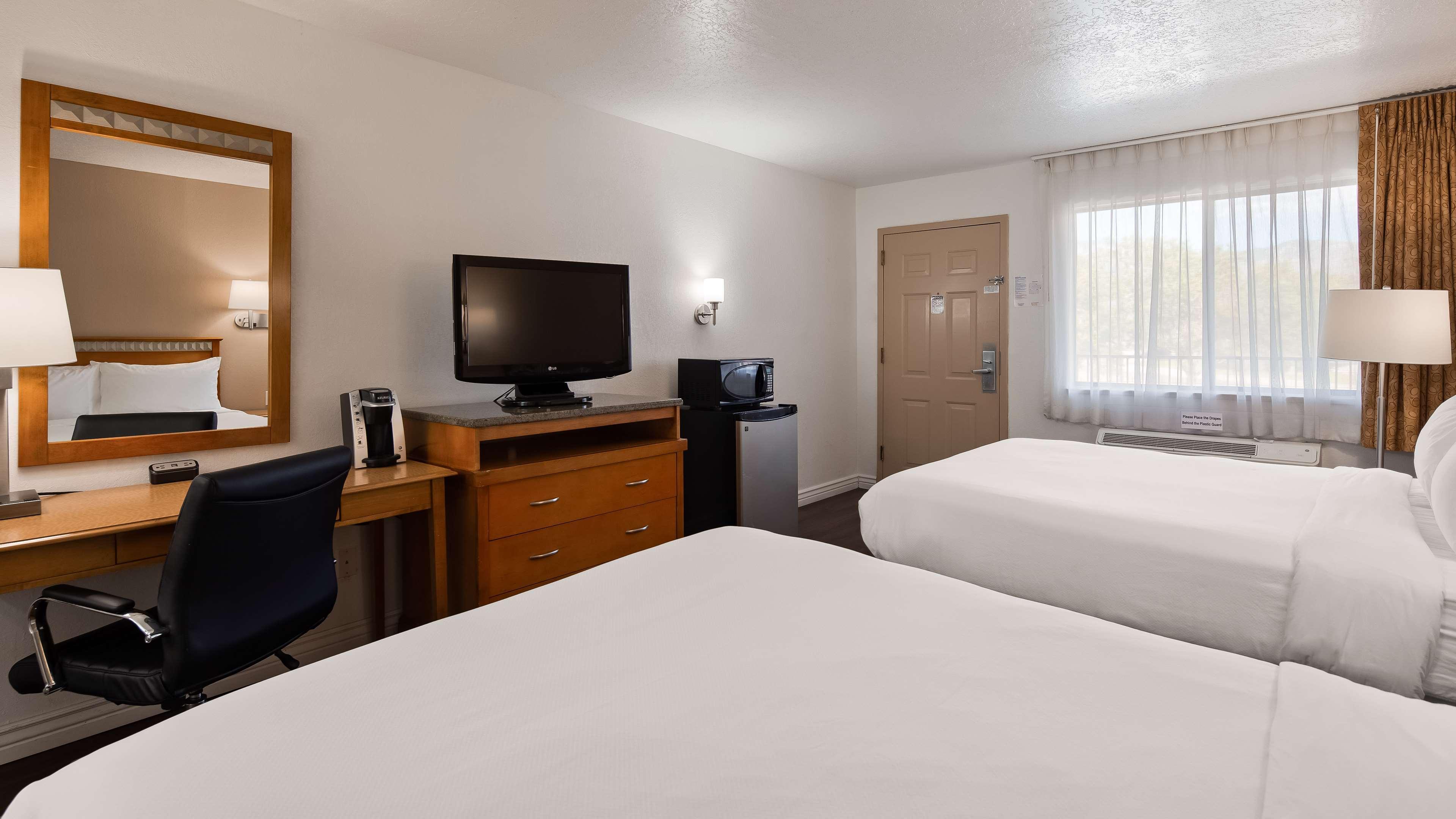 Surestay Plus Hotel By Best Western Albuquerque I-40 Eubank Buitenkant foto