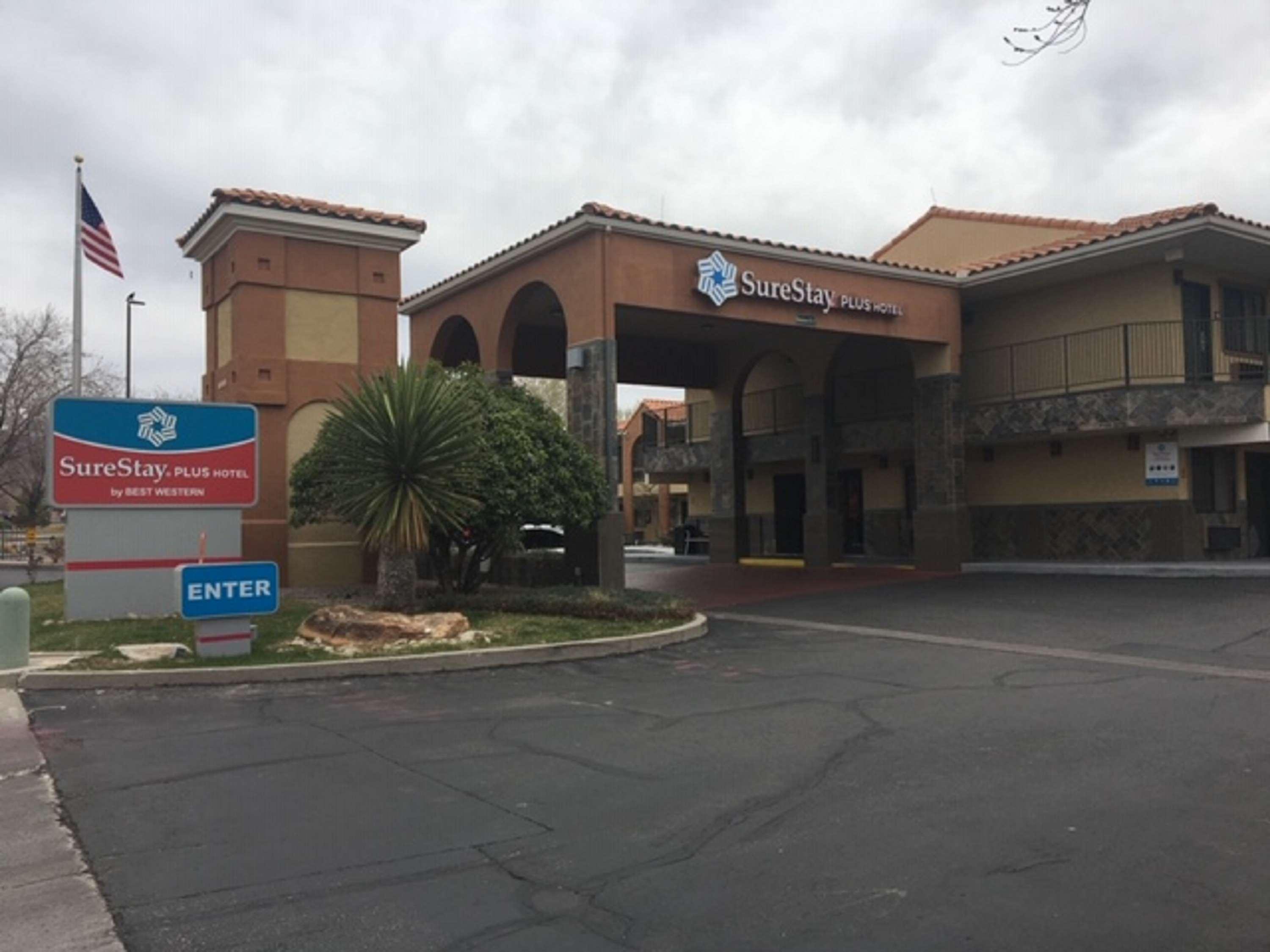 Surestay Plus Hotel By Best Western Albuquerque I-40 Eubank Buitenkant foto